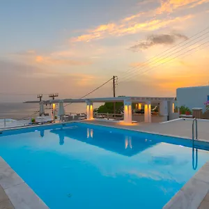 4* Hotel Lithos By Spyros & Flora